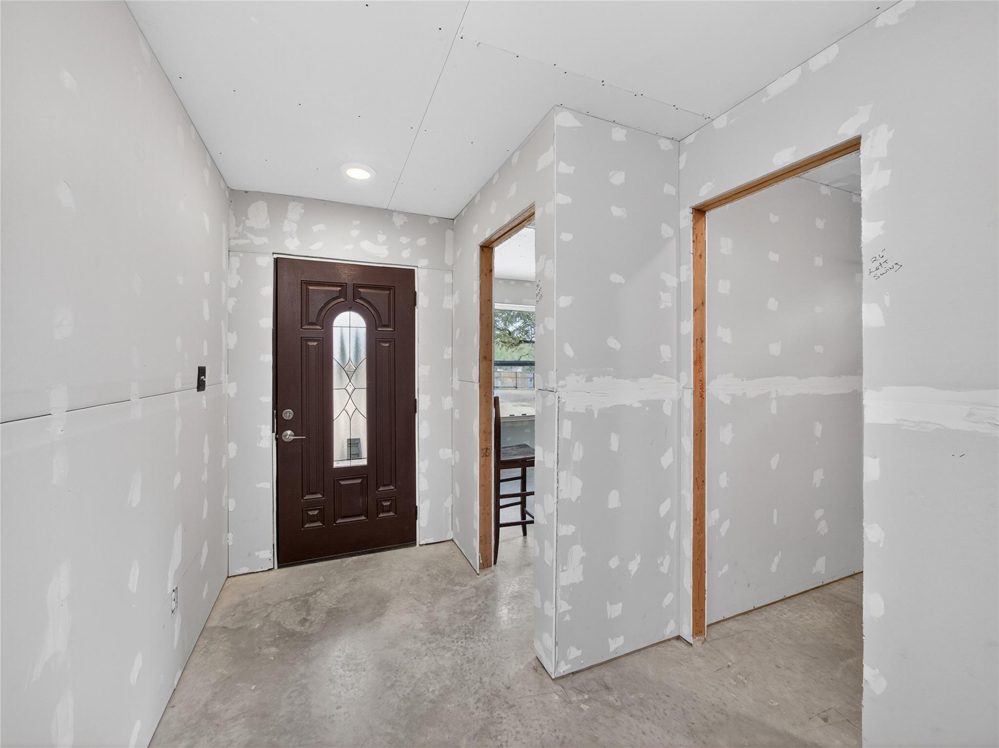 2705 Cory Ln, Spicewood, TX 78669