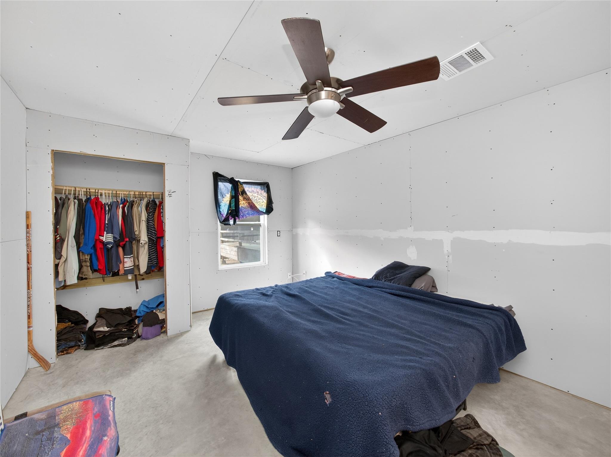 2705 Cory Ln, Spicewood, TX 78669