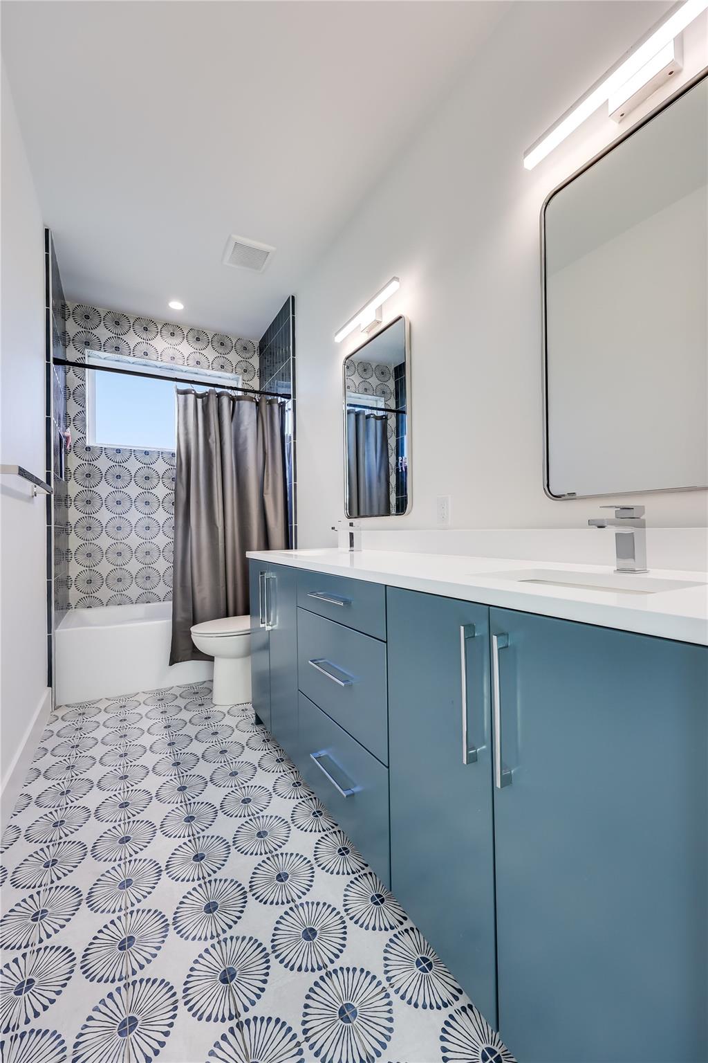 4600 Gillis St, Austin, TX 78745