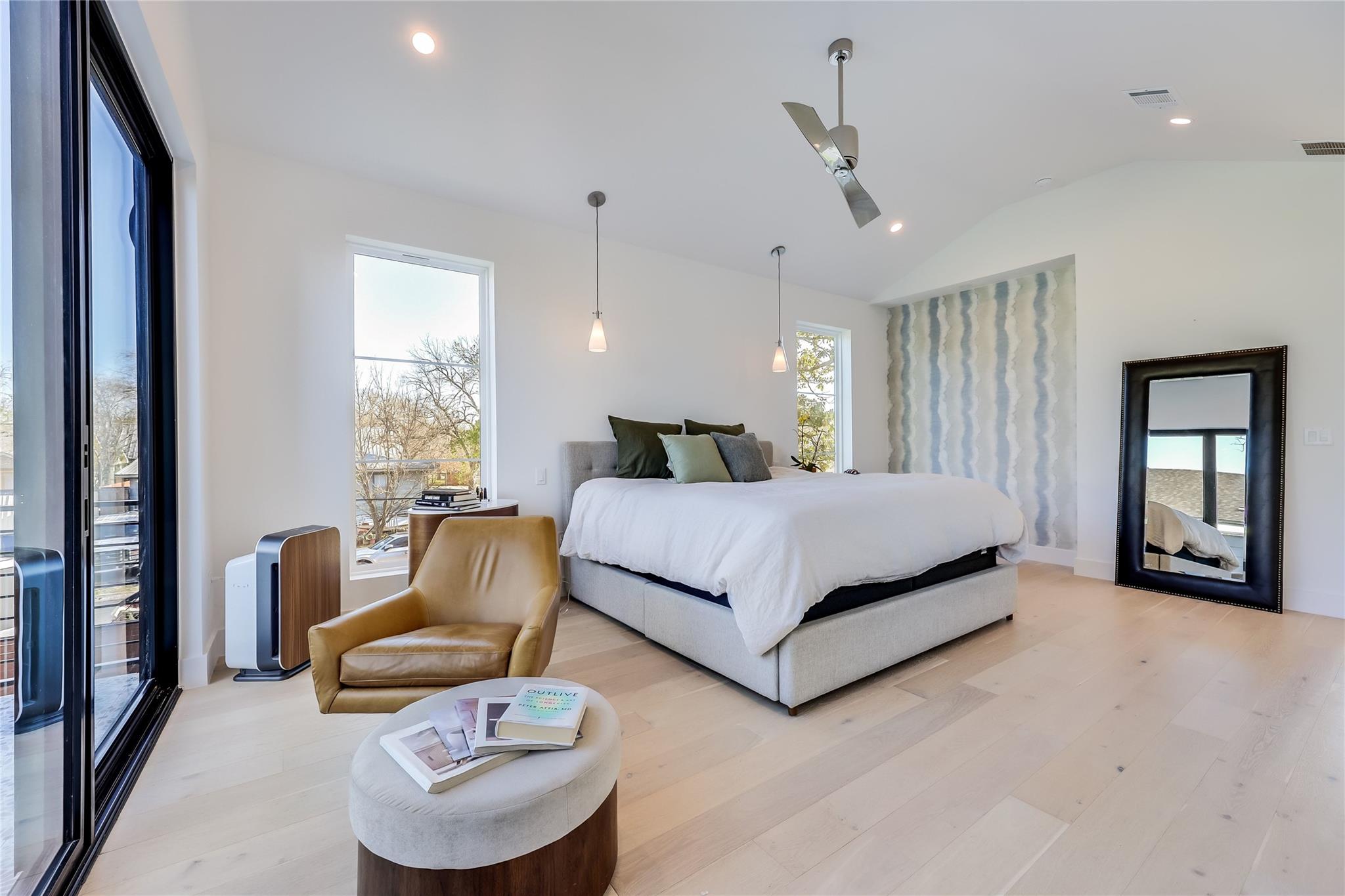 4600 Gillis St, Austin, TX 78745