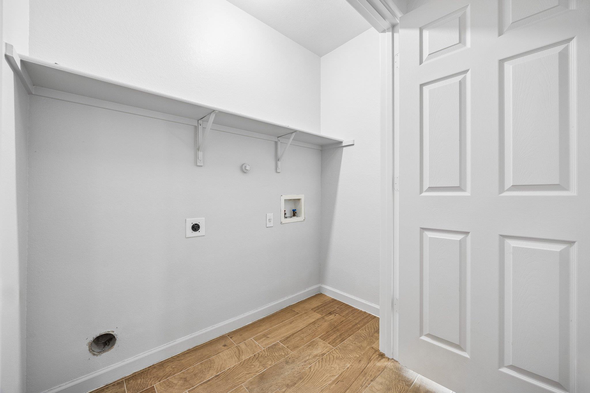 12429 Drummond Dr, Austin, TX 78754