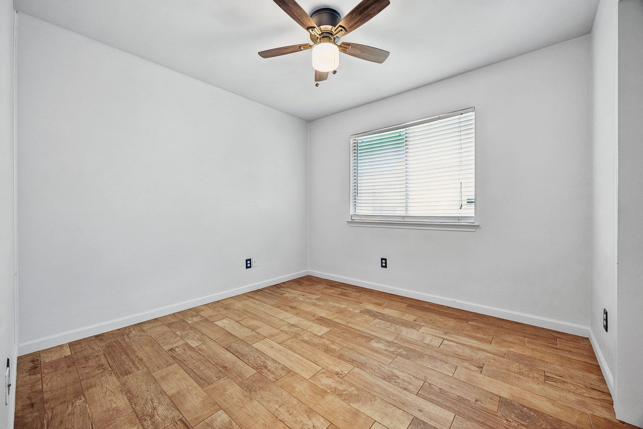 12429 Drummond Dr, Austin, TX 78754