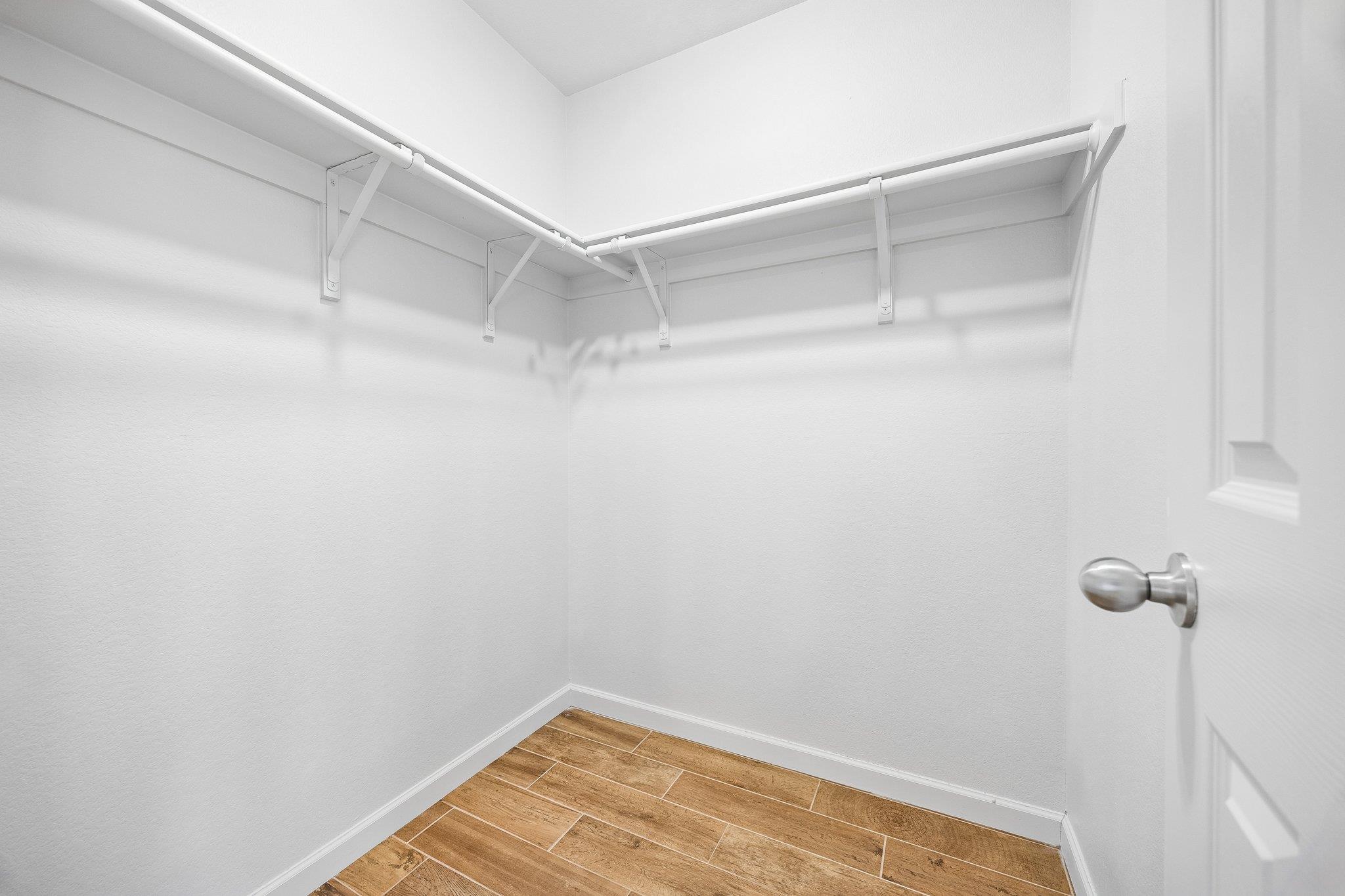 12429 Drummond Dr, Austin, TX 78754