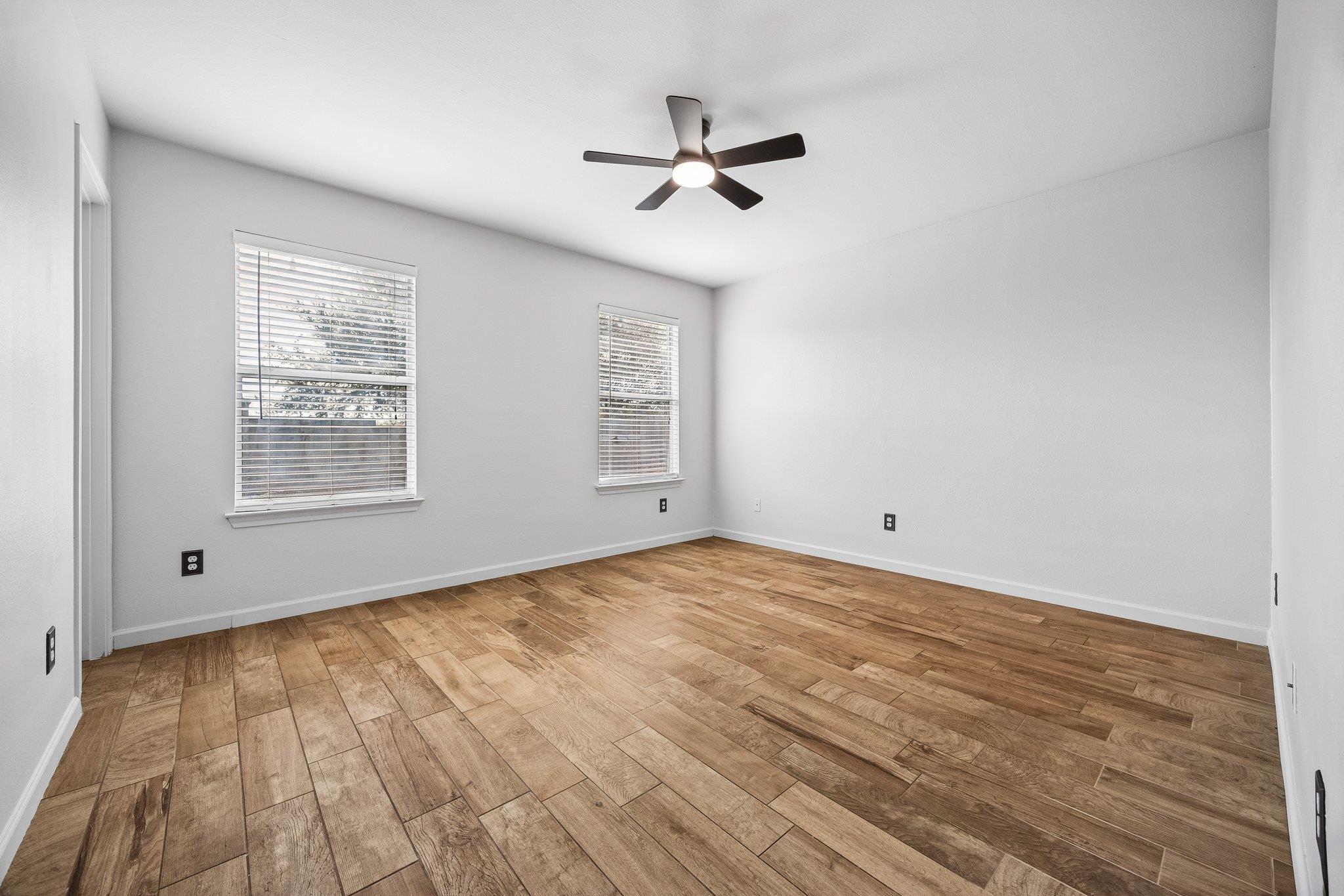 12429 Drummond Dr, Austin, TX 78754