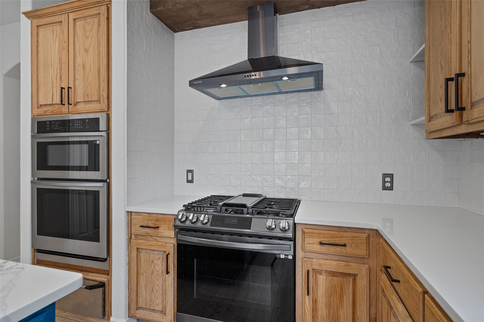 12105 Portobella Dr, Austin, TX 78732