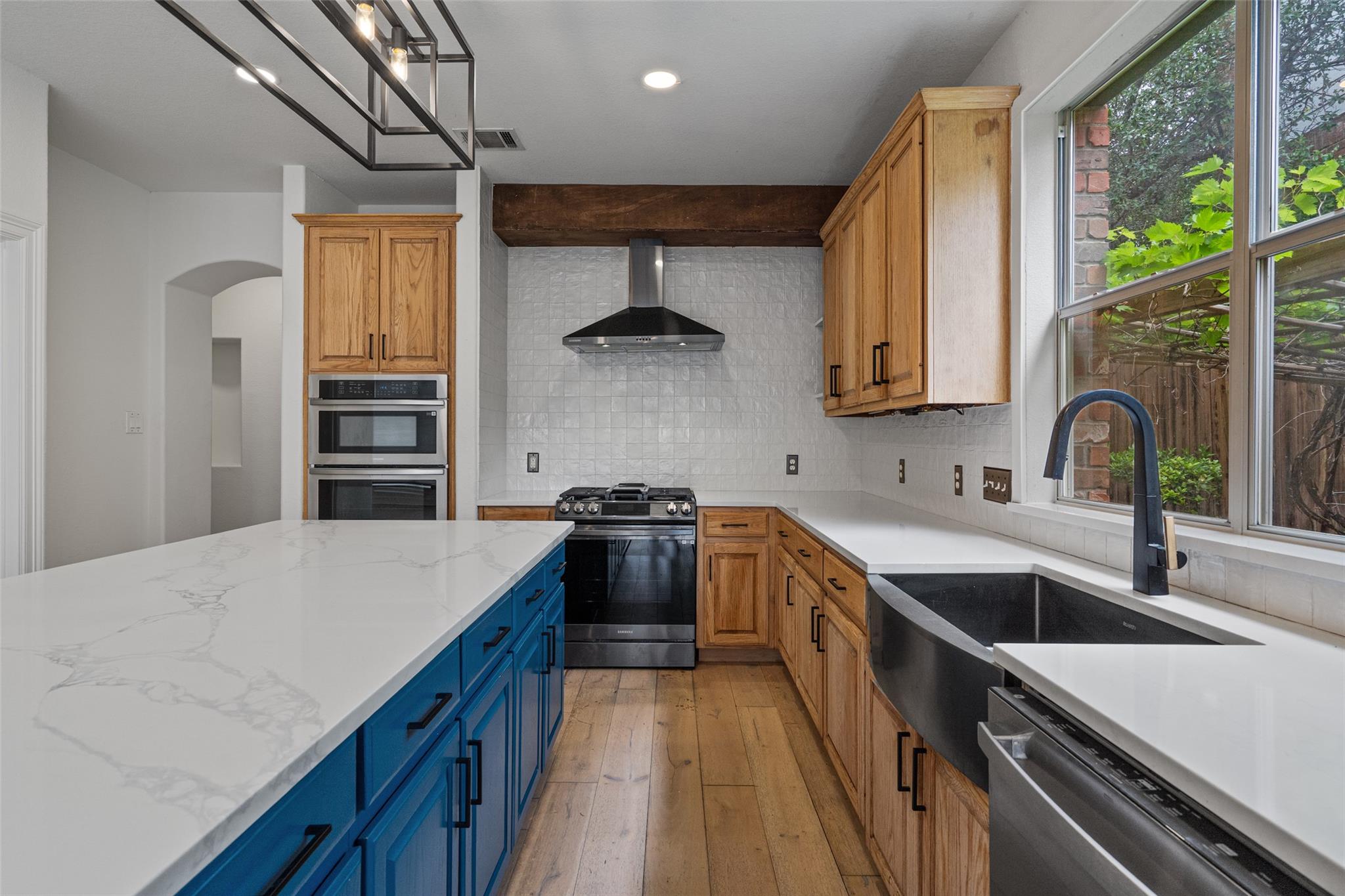 12105 Portobella Dr, Austin, TX 78732