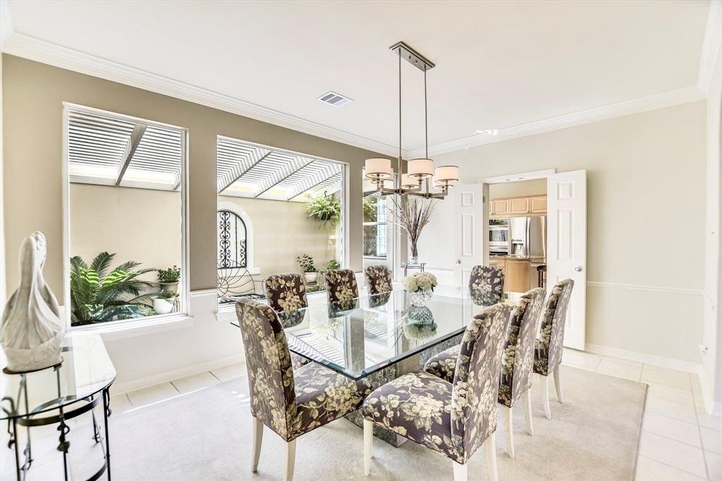 4545 GOLF VISTA Dr, Austin, TX 78730