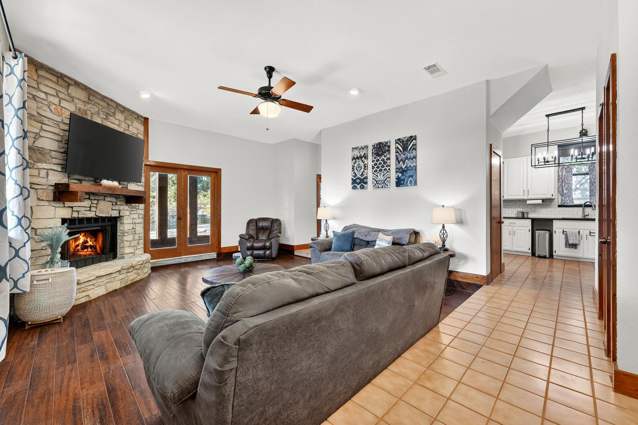 22706 Rocking A Trl, Spicewood, TX 78669