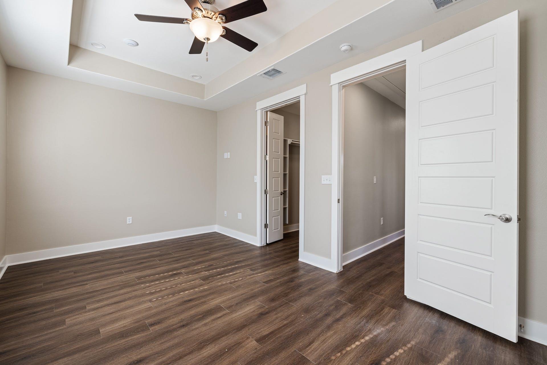 1700 Cedar Bend Dr # B, Austin, TX 78758