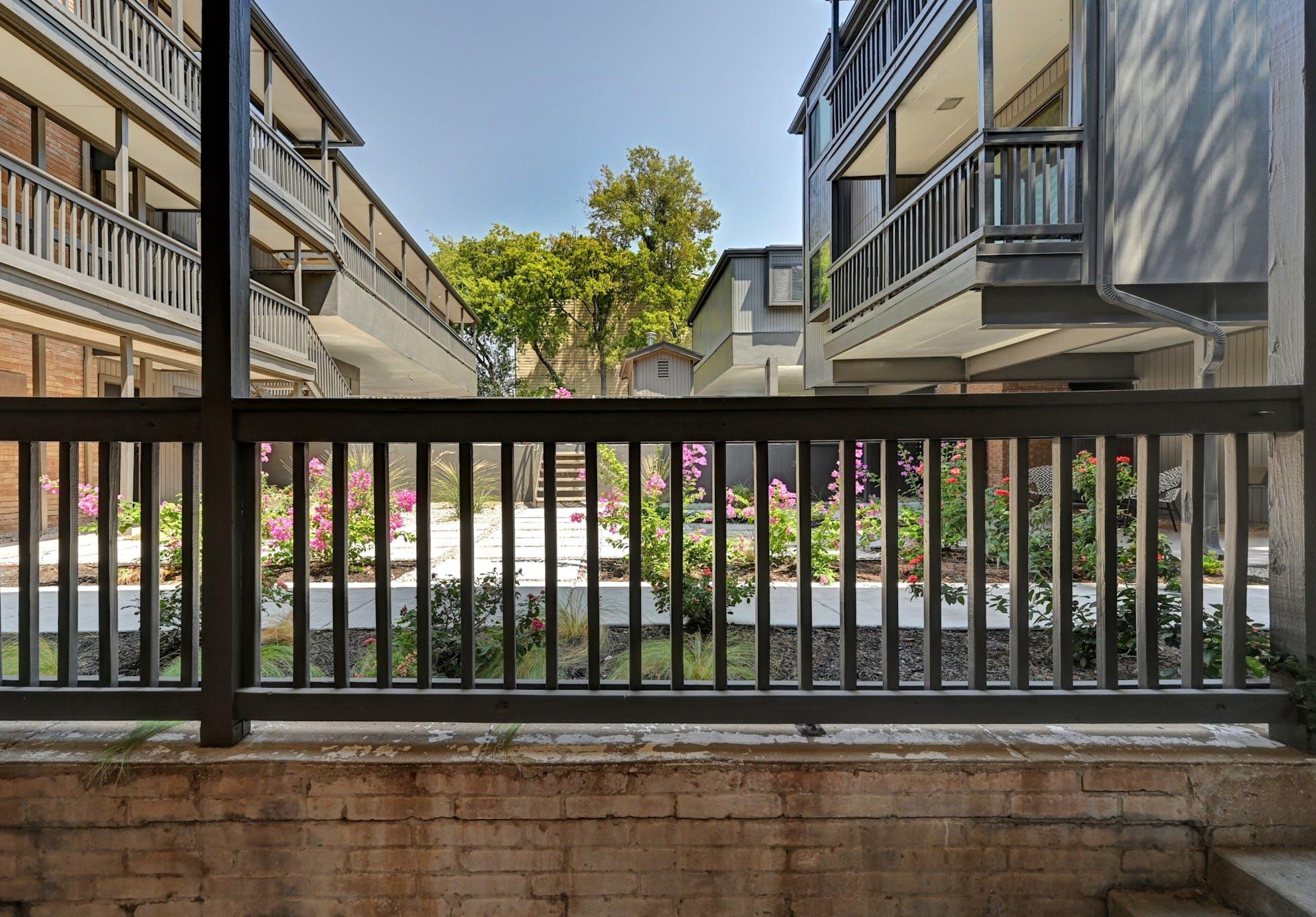 3301 Red River St # 206, Austin, TX 78705