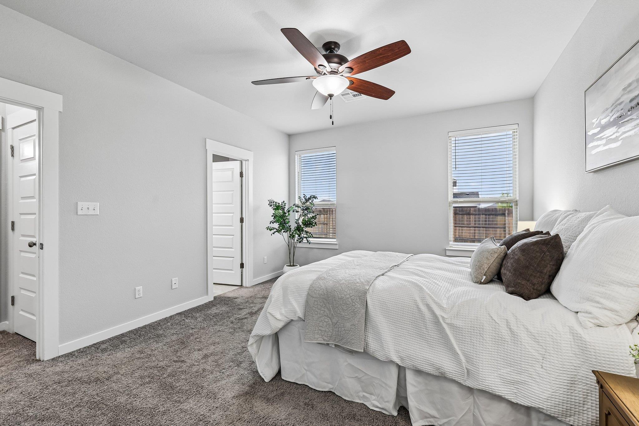 160 Syrah Ct, Leander, TX 78641