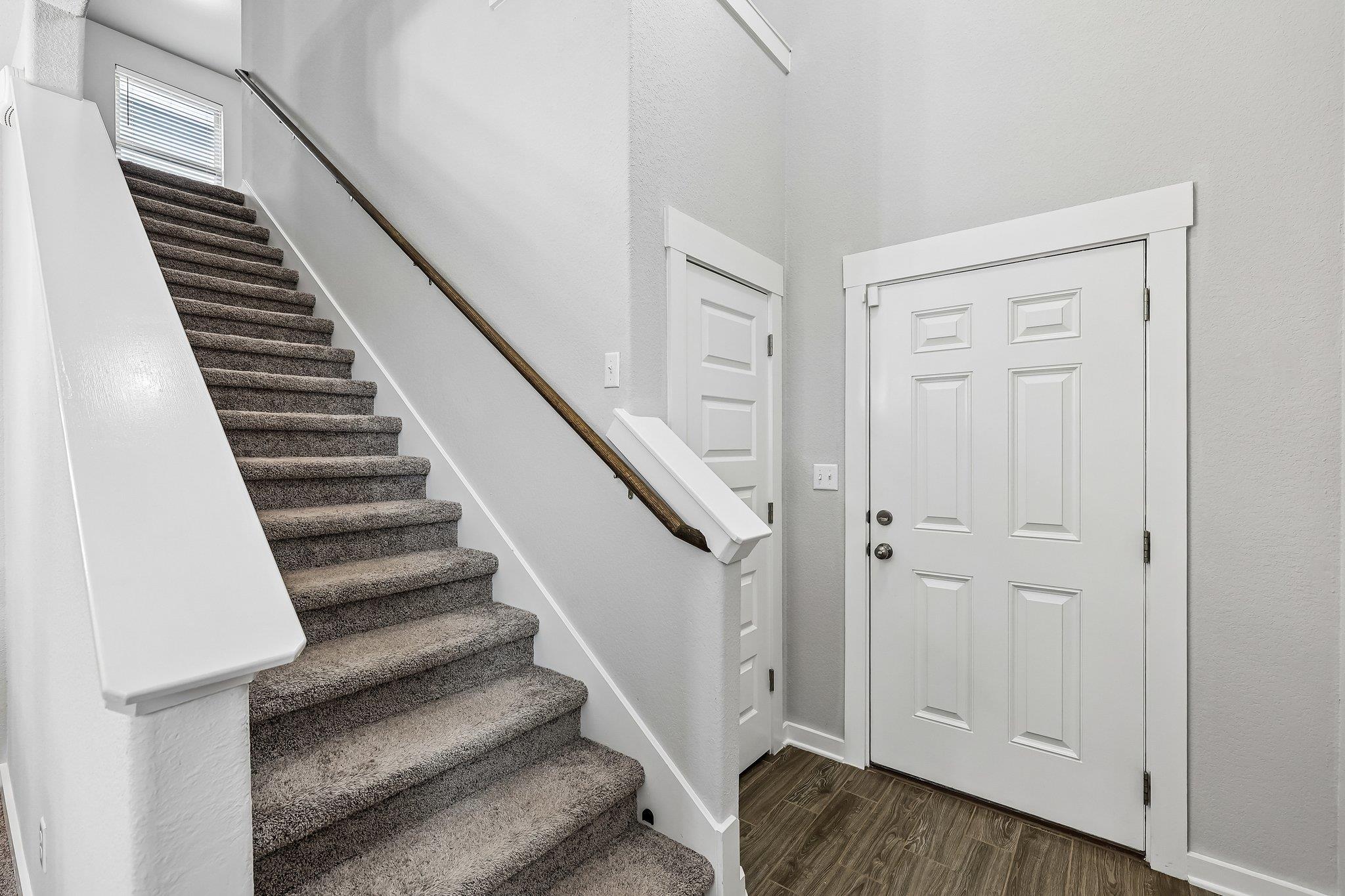 160 Syrah Ct, Leander, TX 78641