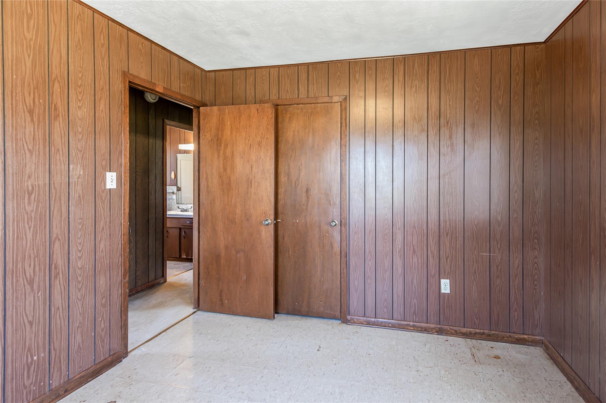 533 S Texas St, Milano, TX 76556