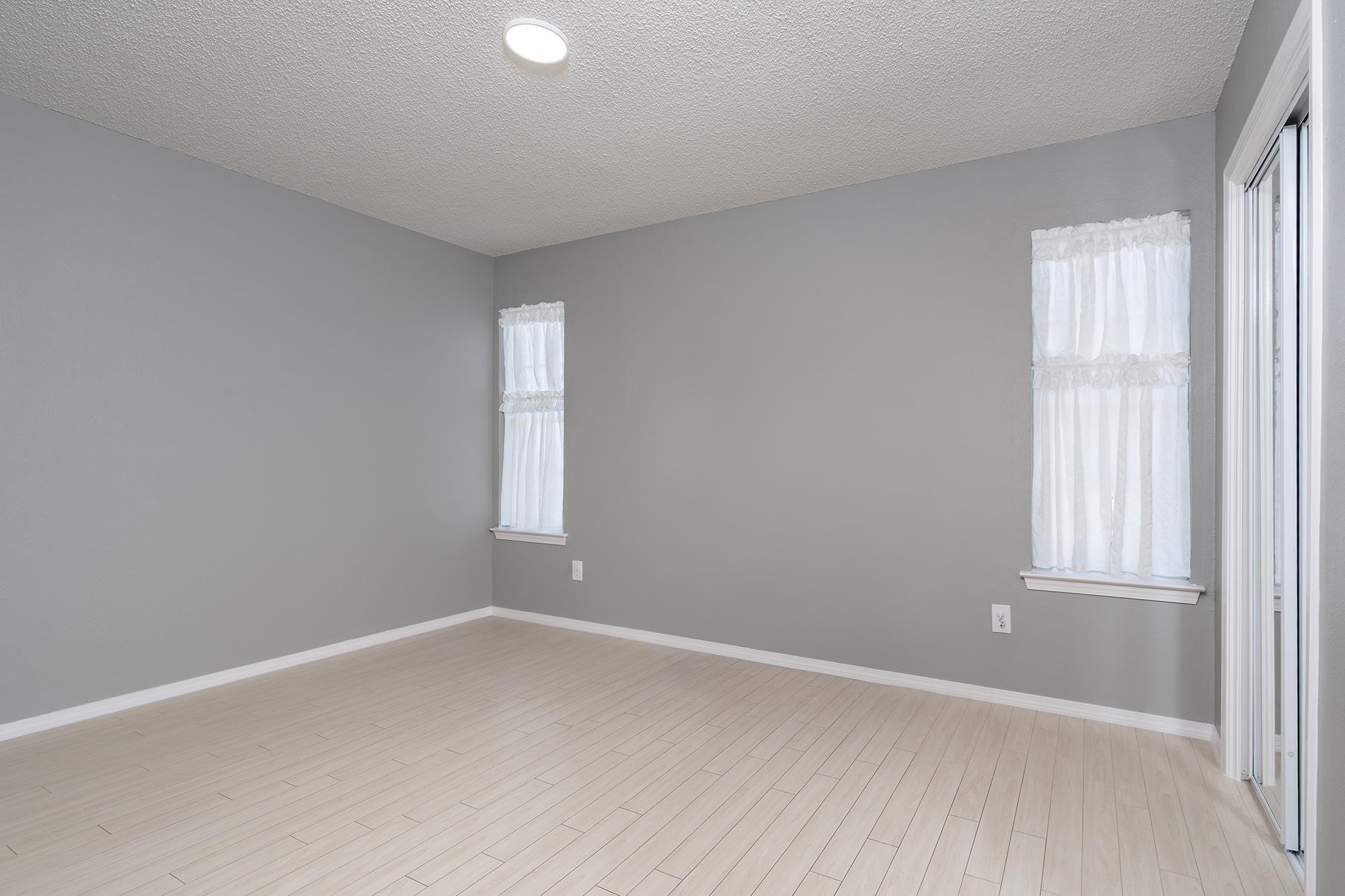 8207 Mescalero Dr, Austin, TX 78736