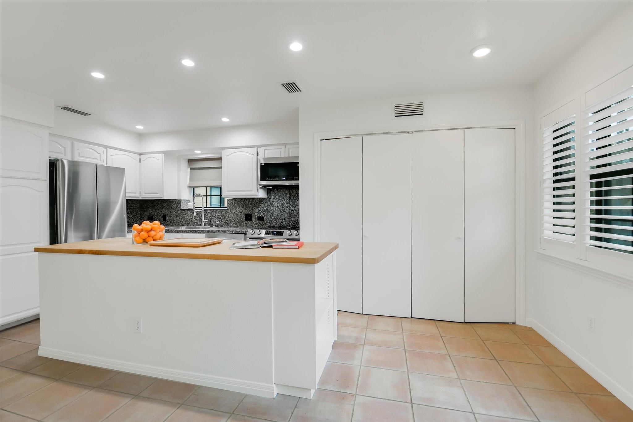 2301 Lawnmont Ave # 5, Austin, TX 78756