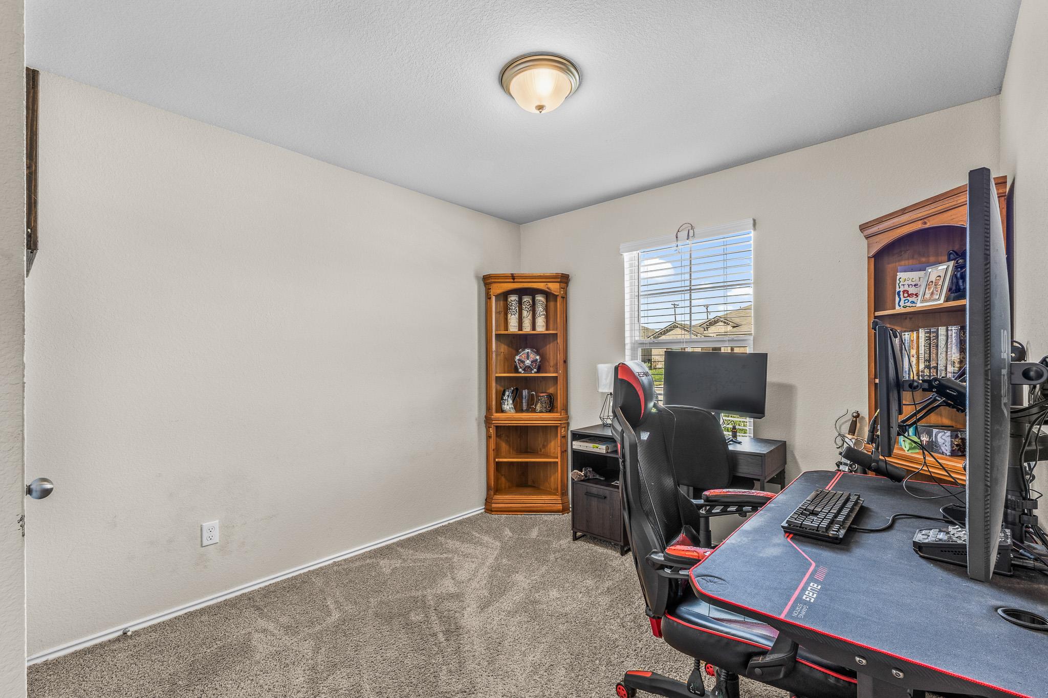 1006 Rosa Parks Dr, Killeen, TX 76543