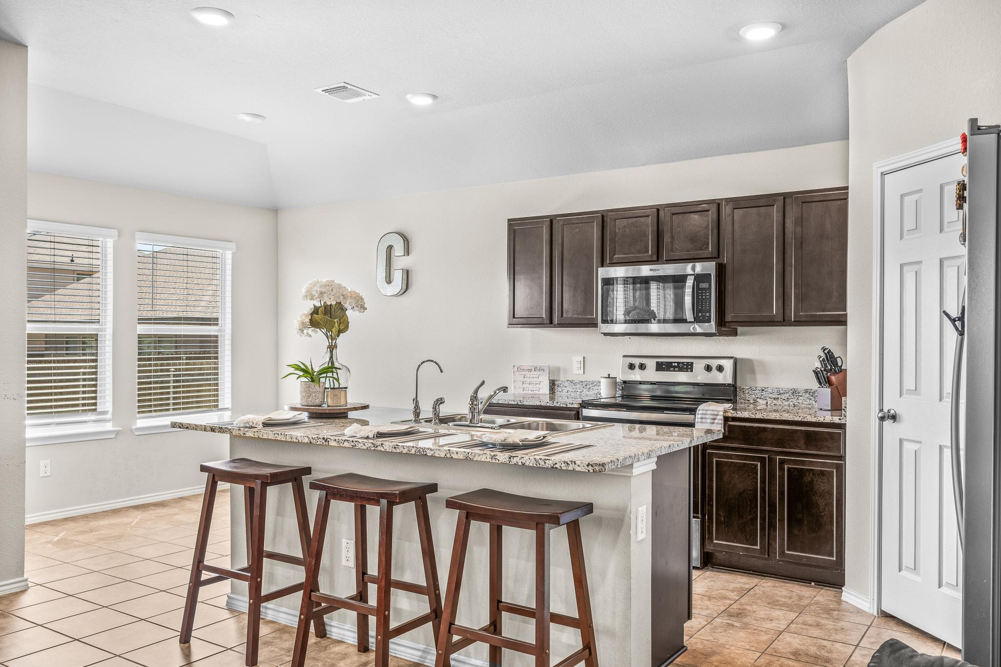 1006 Rosa Parks Dr, Killeen, TX 76543