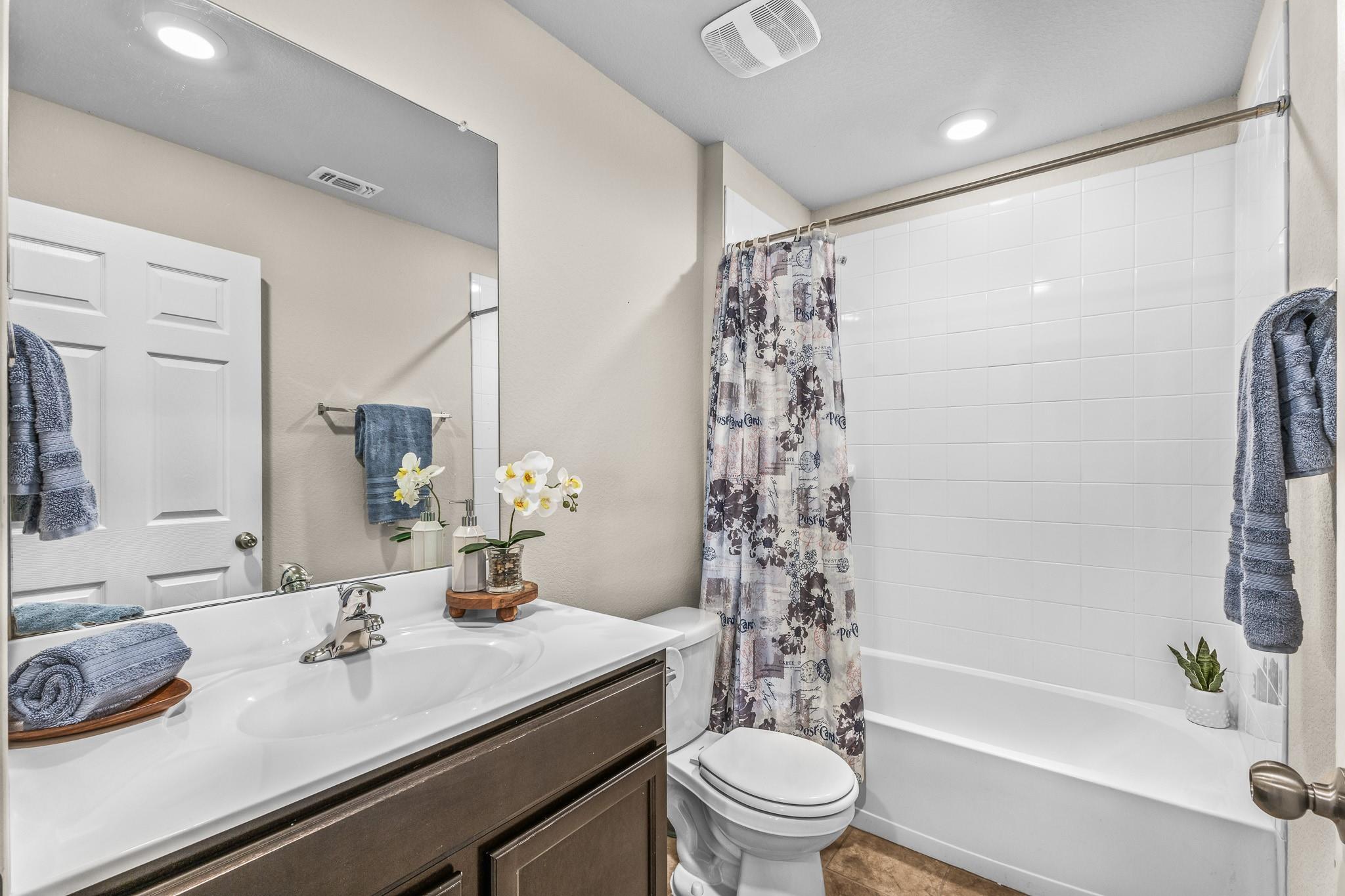 1006 Rosa Parks Dr, Killeen, TX 76543