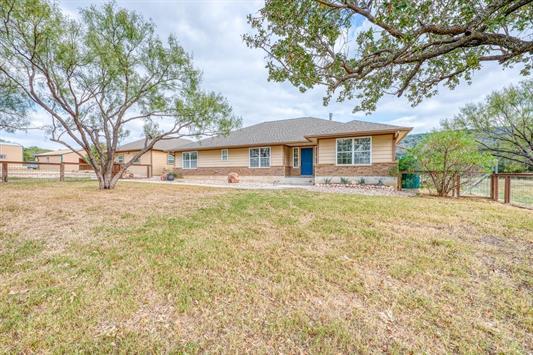 395 Lehne Loop, Buchanan Dam, TX 78609