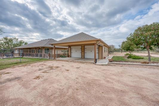 395 Lehne Loop, Buchanan Dam, TX 78609