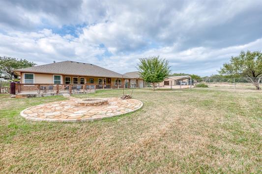 395 Lehne Loop, Buchanan Dam, TX 78609