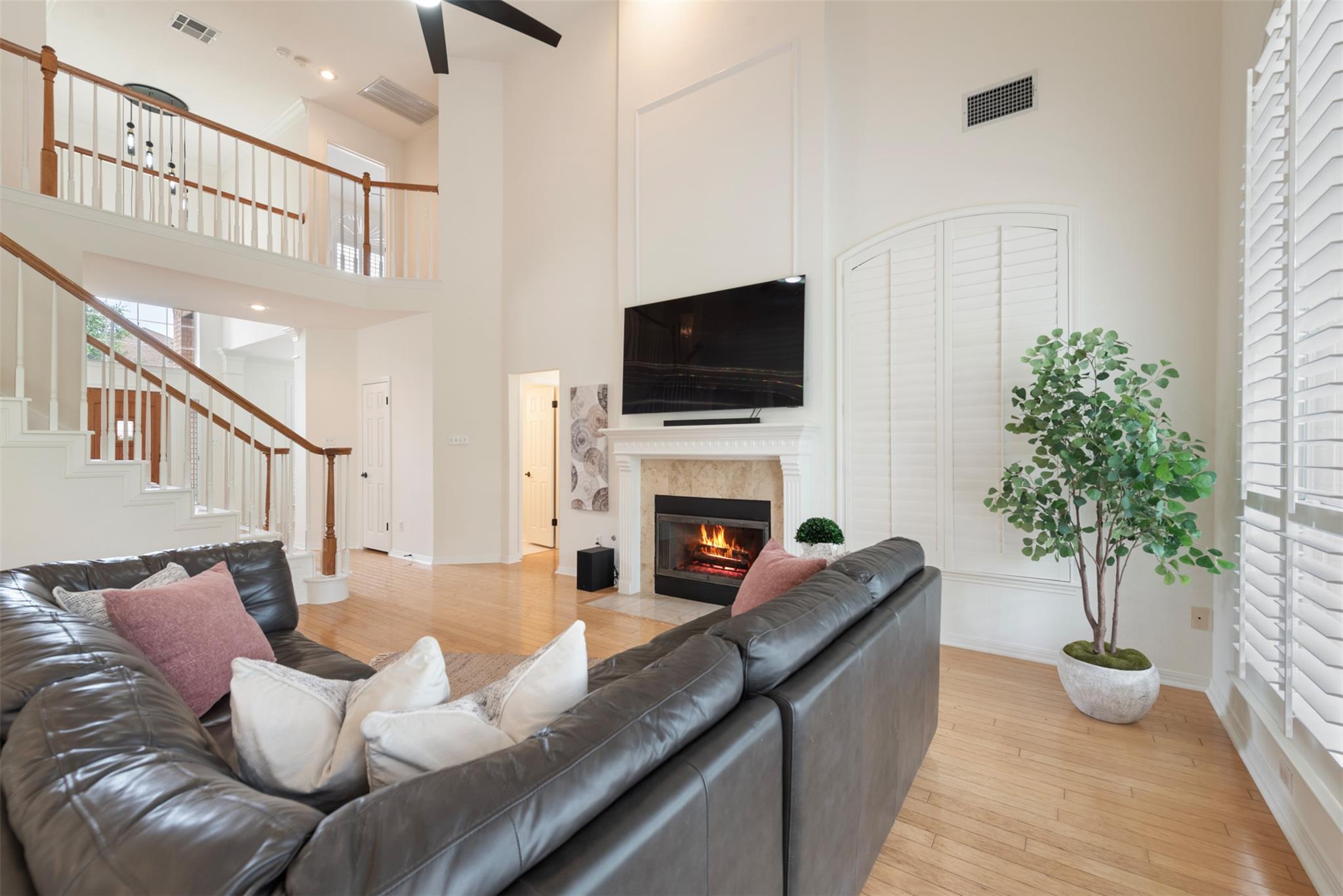 9727 Cinnabar Trl, Austin, TX 78726