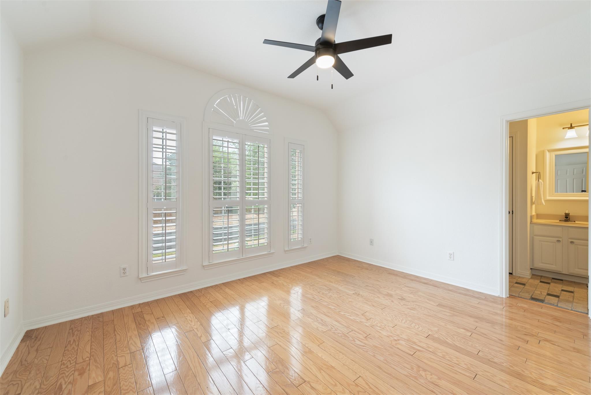 9727 Cinnabar Trl, Austin, TX 78726