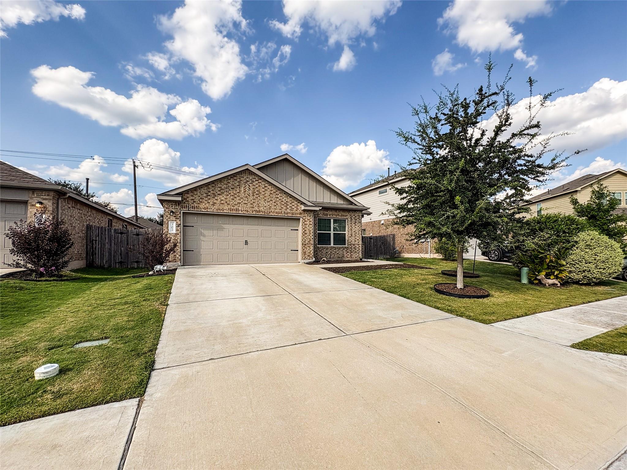 307 Andesite Trl, Buda, TX 78610