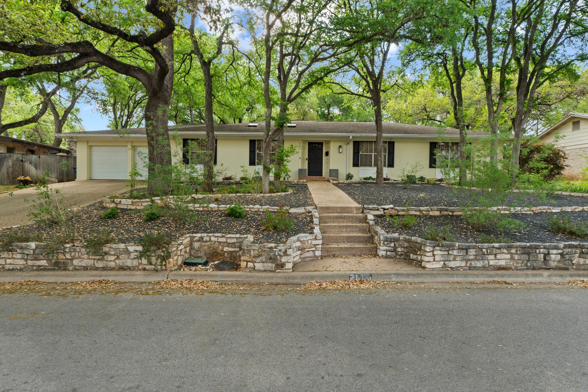 2606 Deerfoot Trl, Austin, TX 78704