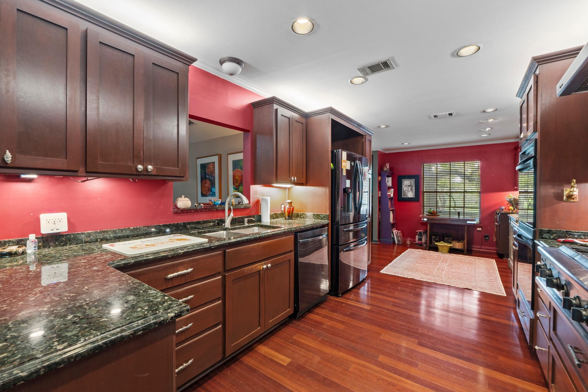 2606 Deerfoot Trl, Austin, TX 78704