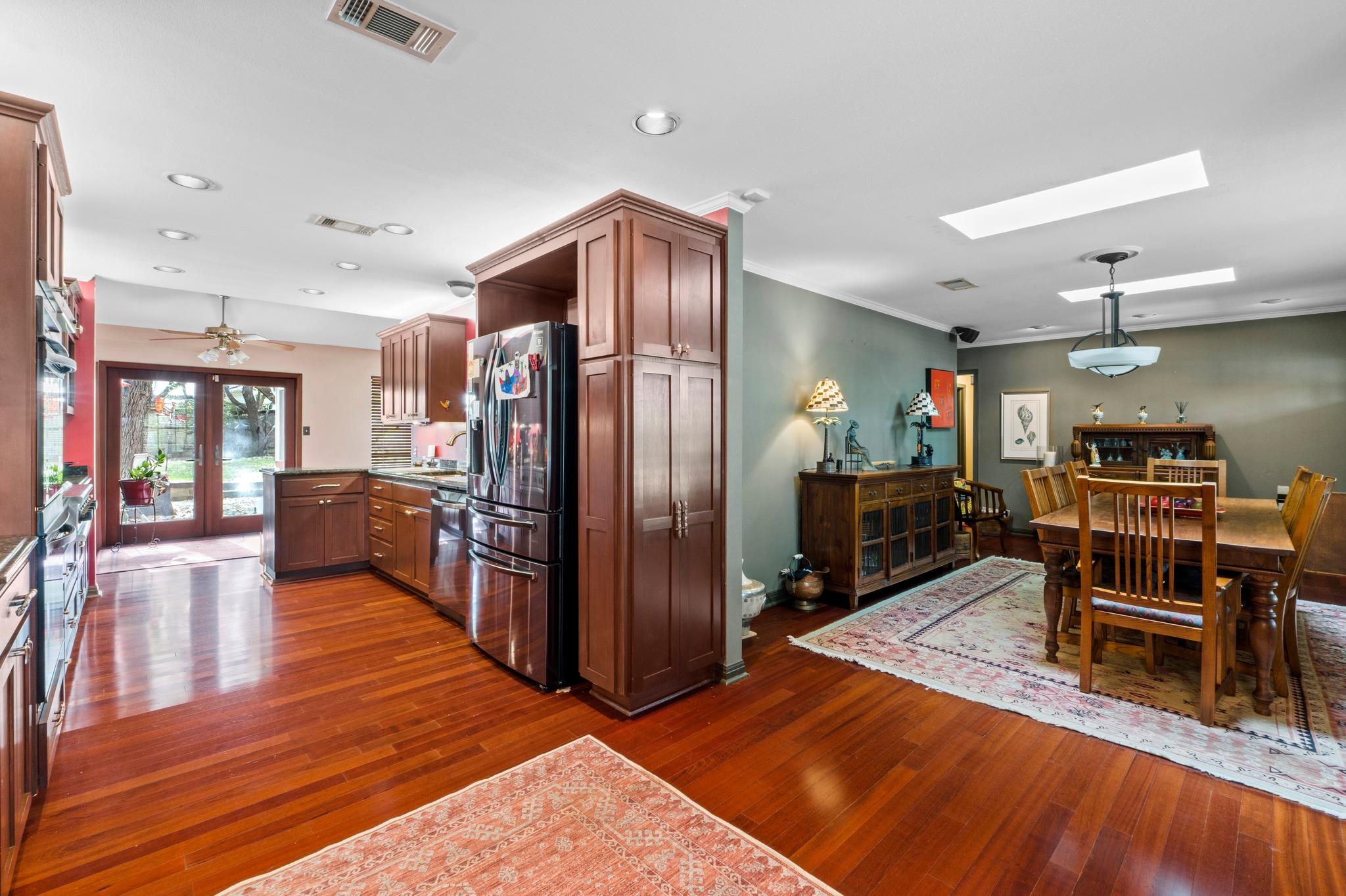 2606 Deerfoot Trl, Austin, TX 78704