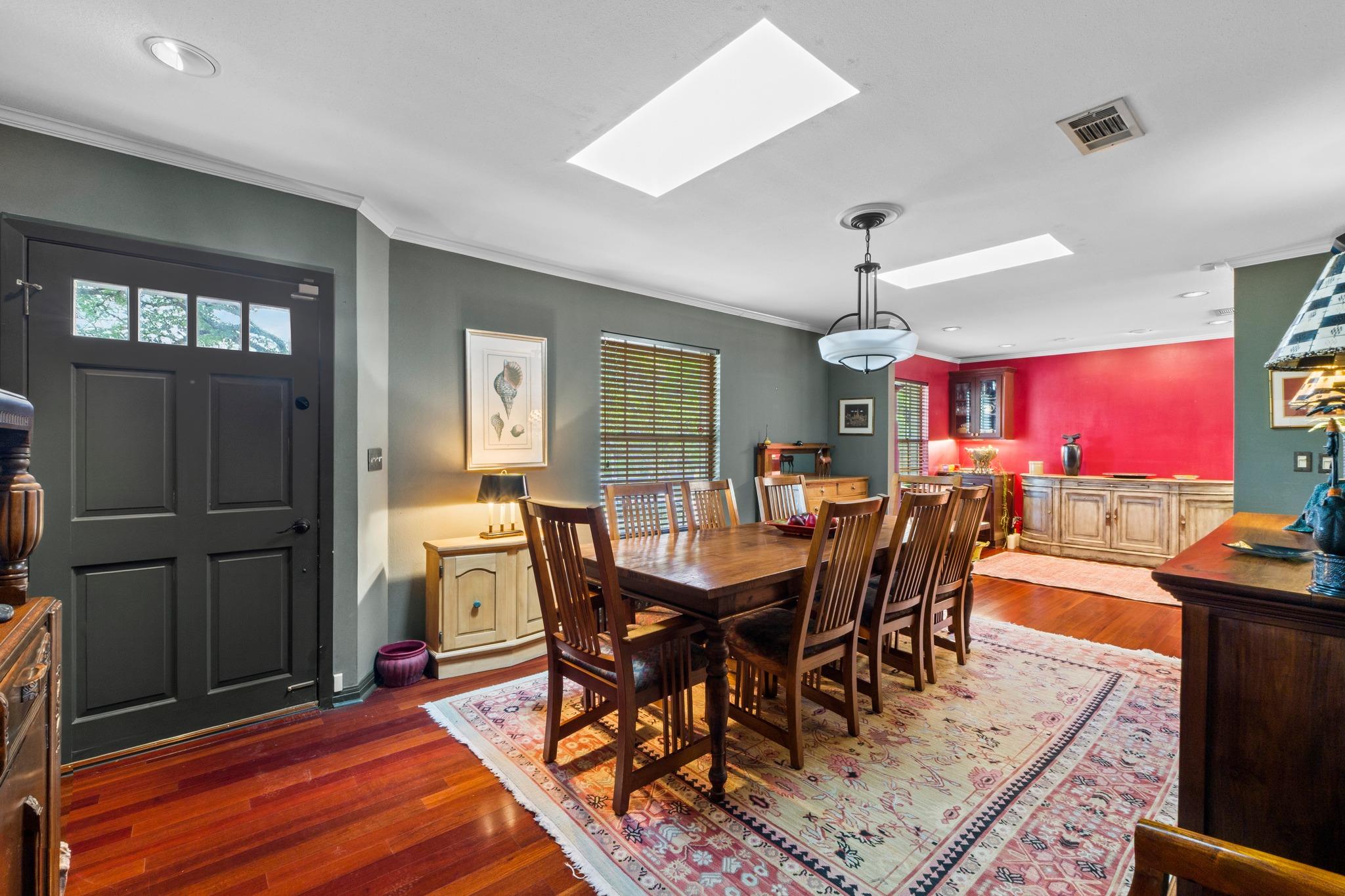 2606 Deerfoot Trl, Austin, TX 78704