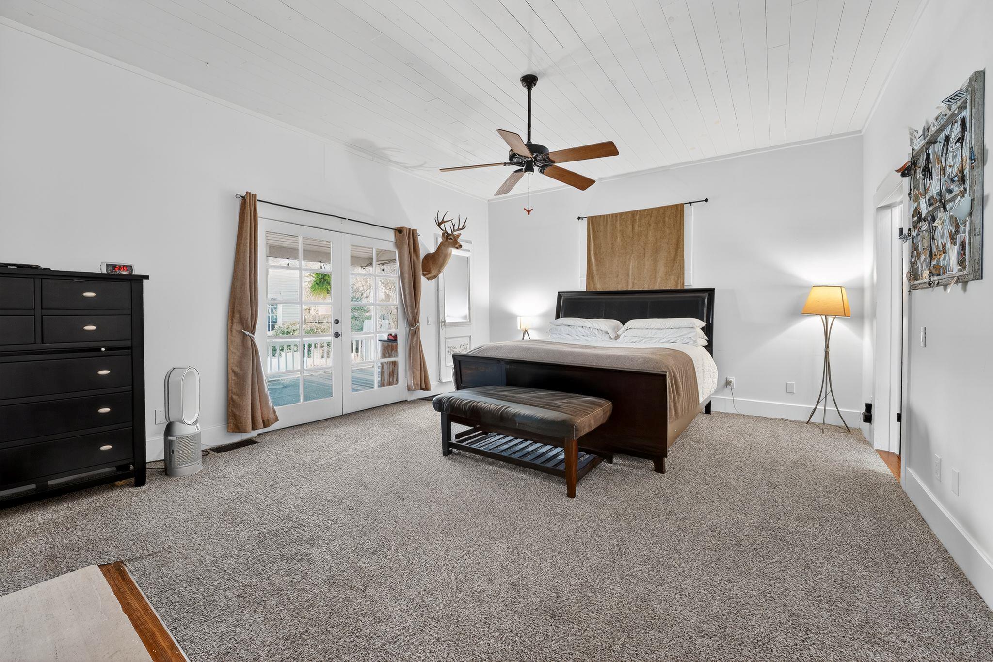 1402 Pecan St, Bastrop, TX 78602