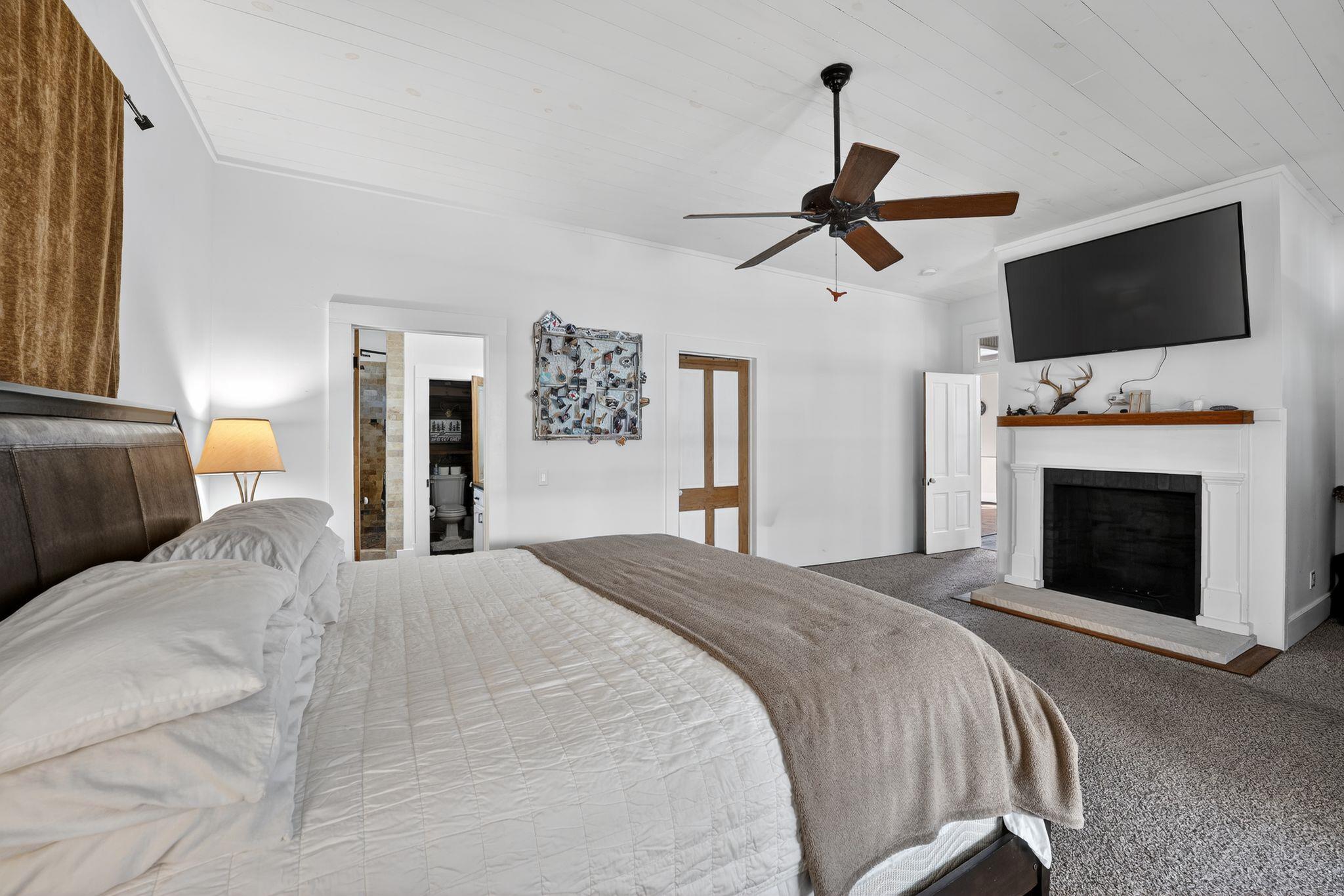 1402 Pecan St, Bastrop, TX 78602