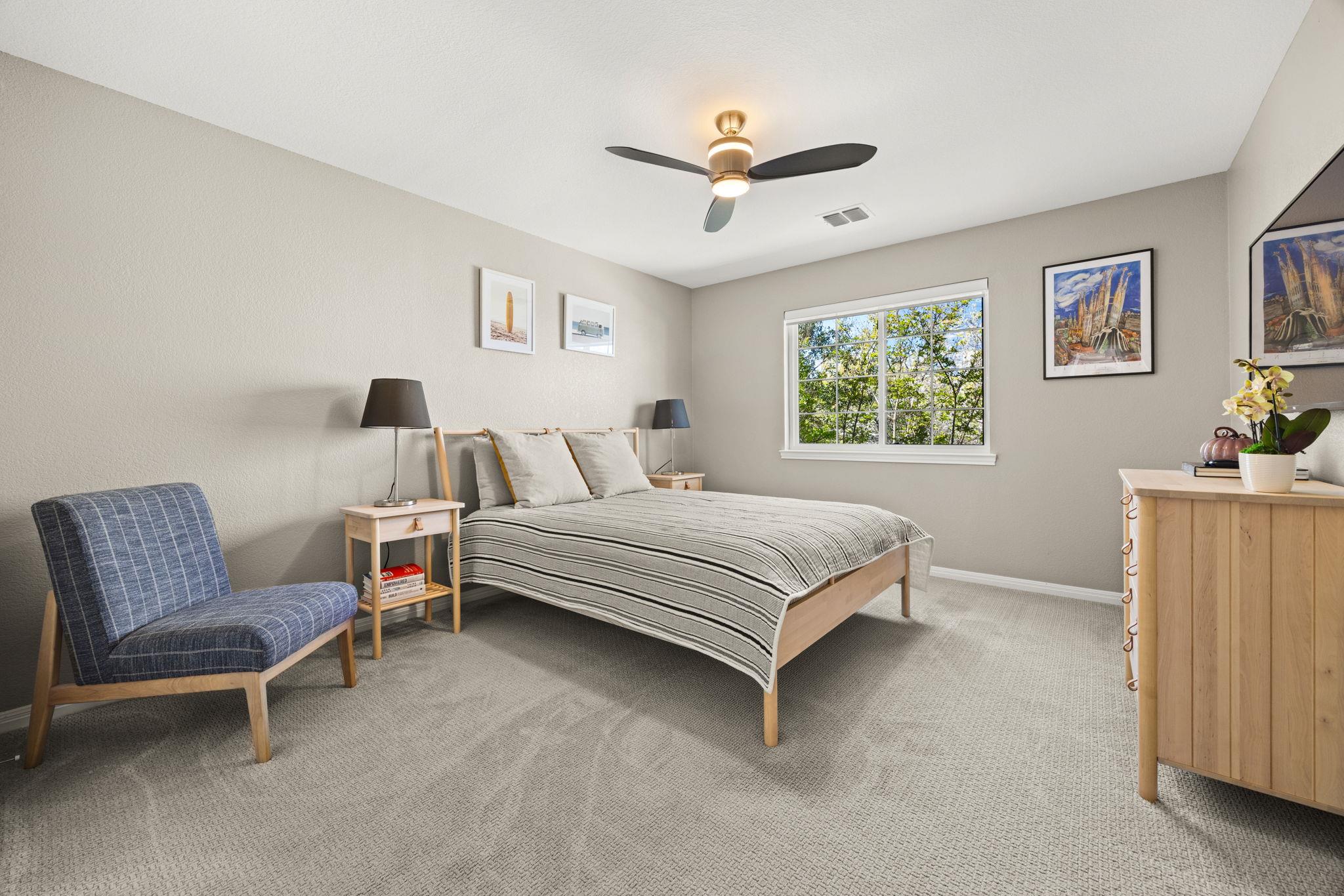 12805 Bivins Ct, Austin, TX 78732