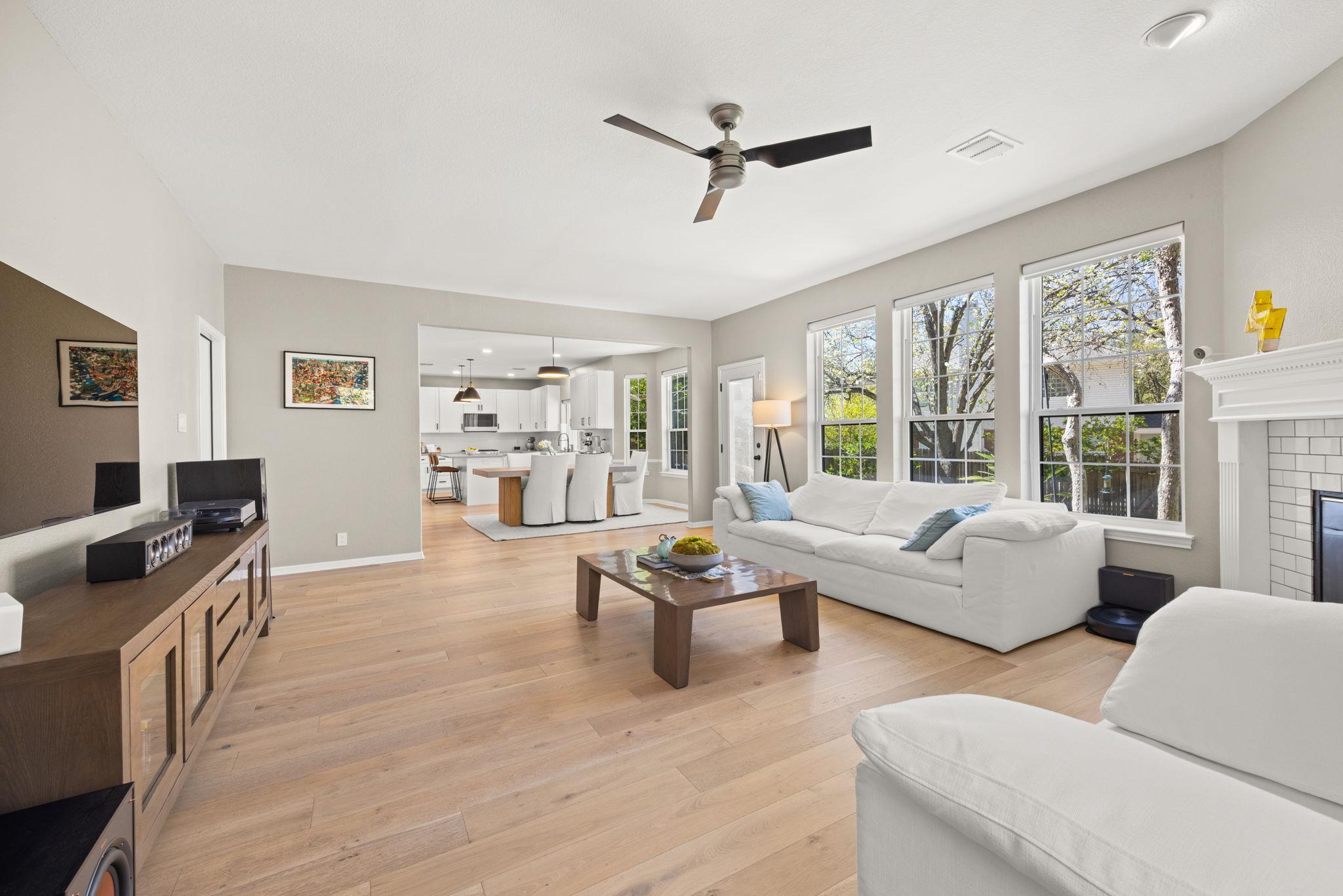 12805 Bivins Ct, Austin, TX 78732