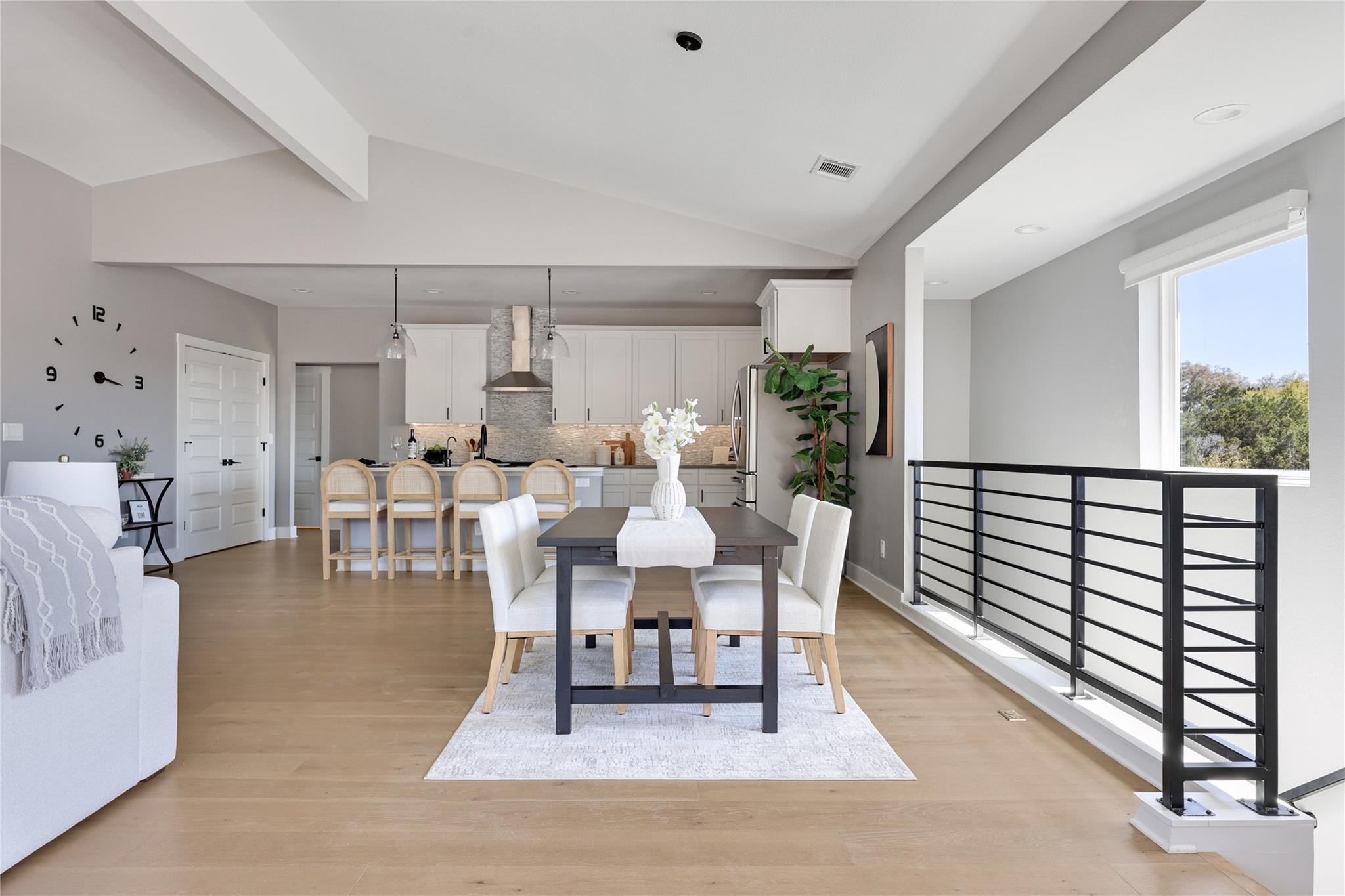 20800 Jones Cv, Lago Vista, TX 78645