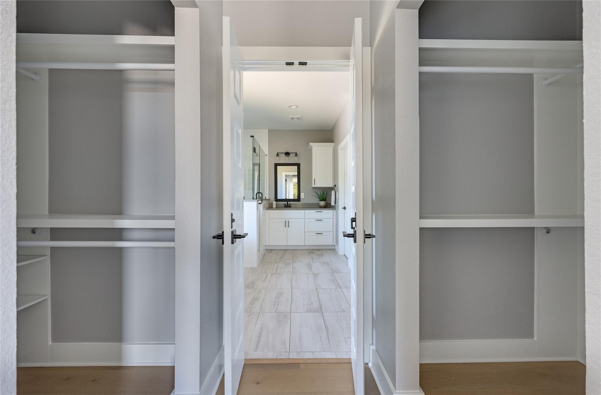 20800 Jones Cv, Lago Vista, TX 78645