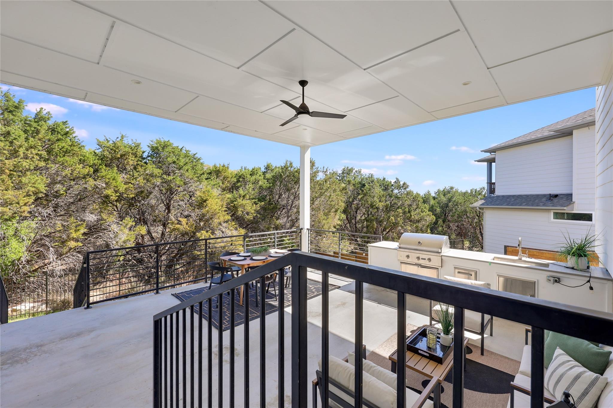 20800 Jones Cv, Lago Vista, TX 78645