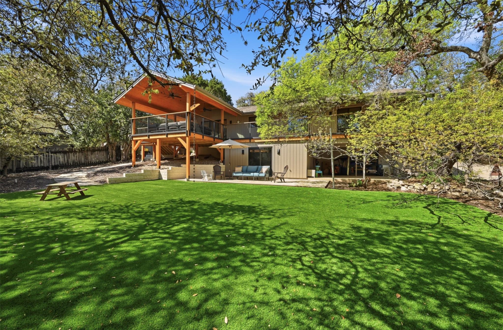 3907 Cresthill Dr, Austin, TX 78731