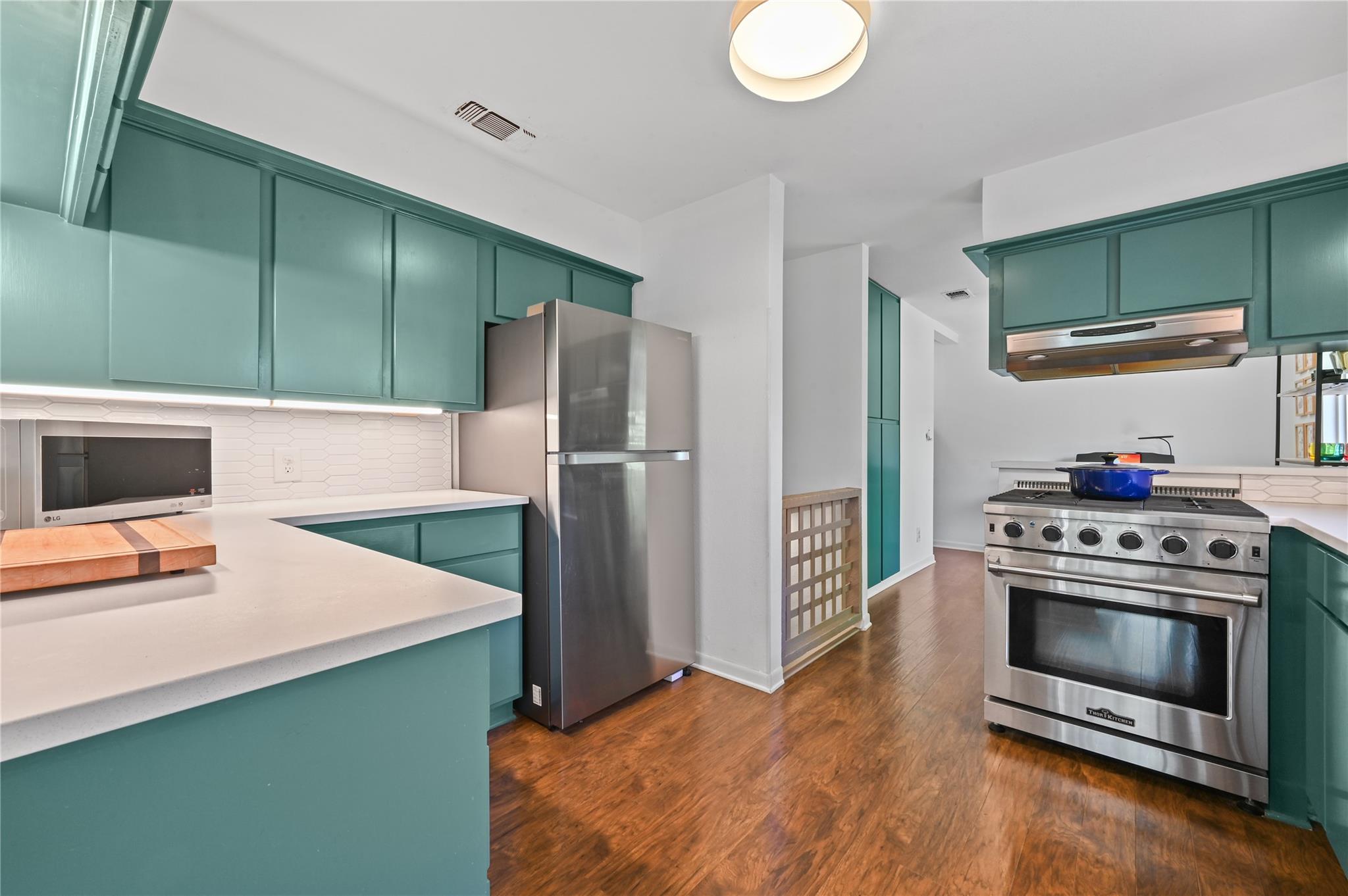 3907 Cresthill Dr, Austin, TX 78731