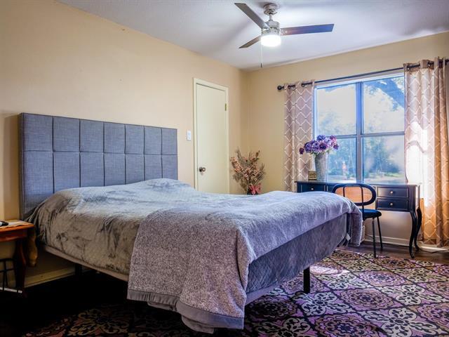 252 Meadowlakes Dr, Meadowlakes, TX 78654