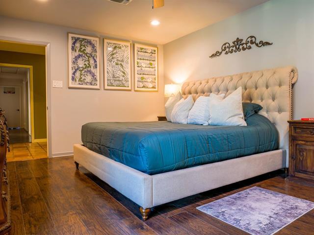 252 Meadowlakes Dr, Meadowlakes, TX 78654