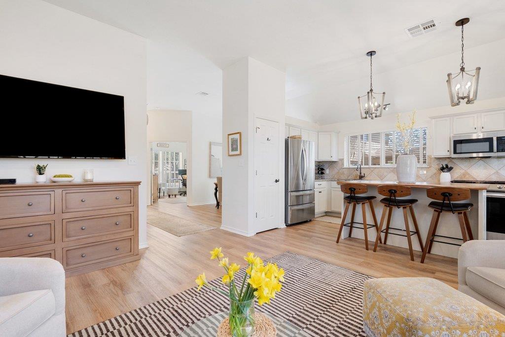 322 River Bluff Cir, Georgetown, TX 78626