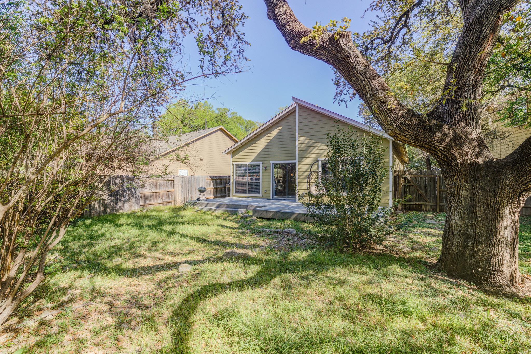 2329 Amur Dr, Austin, TX 78745