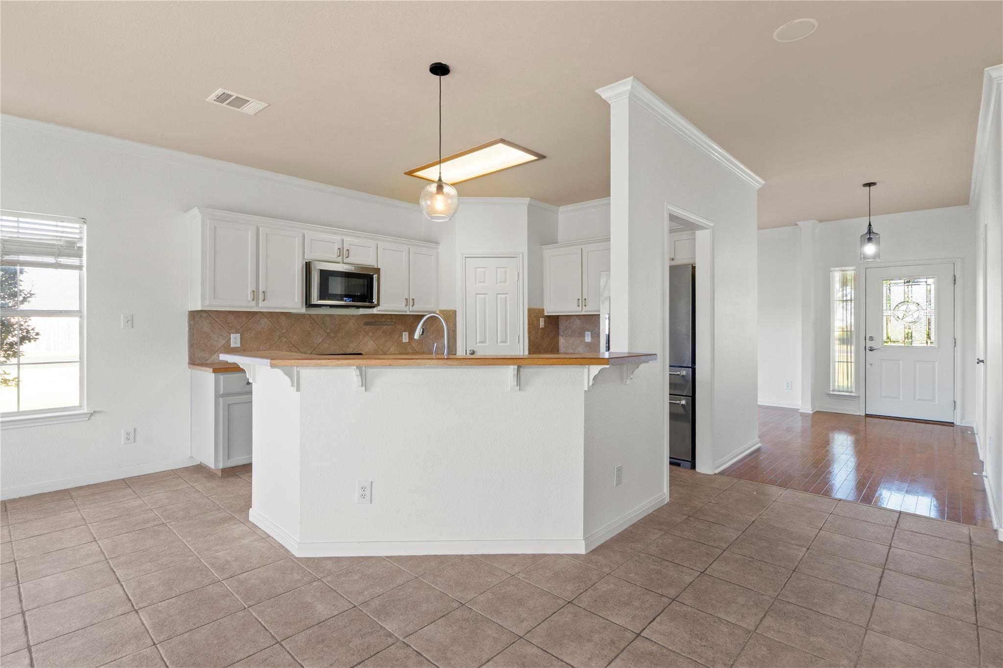 400 Rio Grande Ave, Hutto, TX 78634