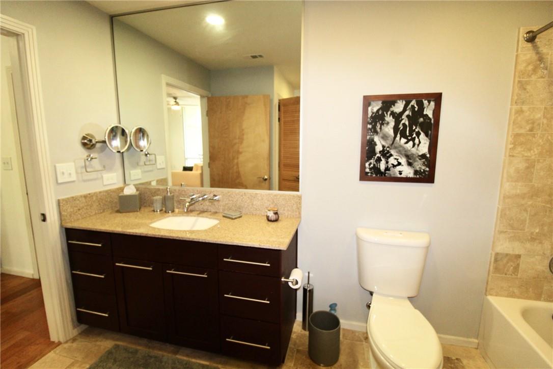 1600 Barton Springs Rd # 2208, Austin, TX 78704