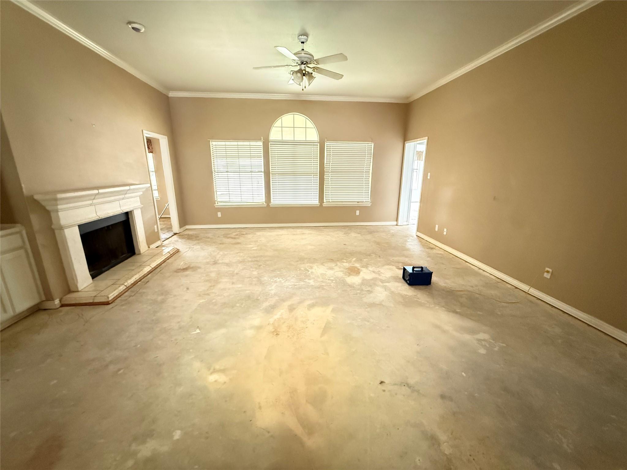 705 Split Oak Dr, Pflugerville, TX 78660