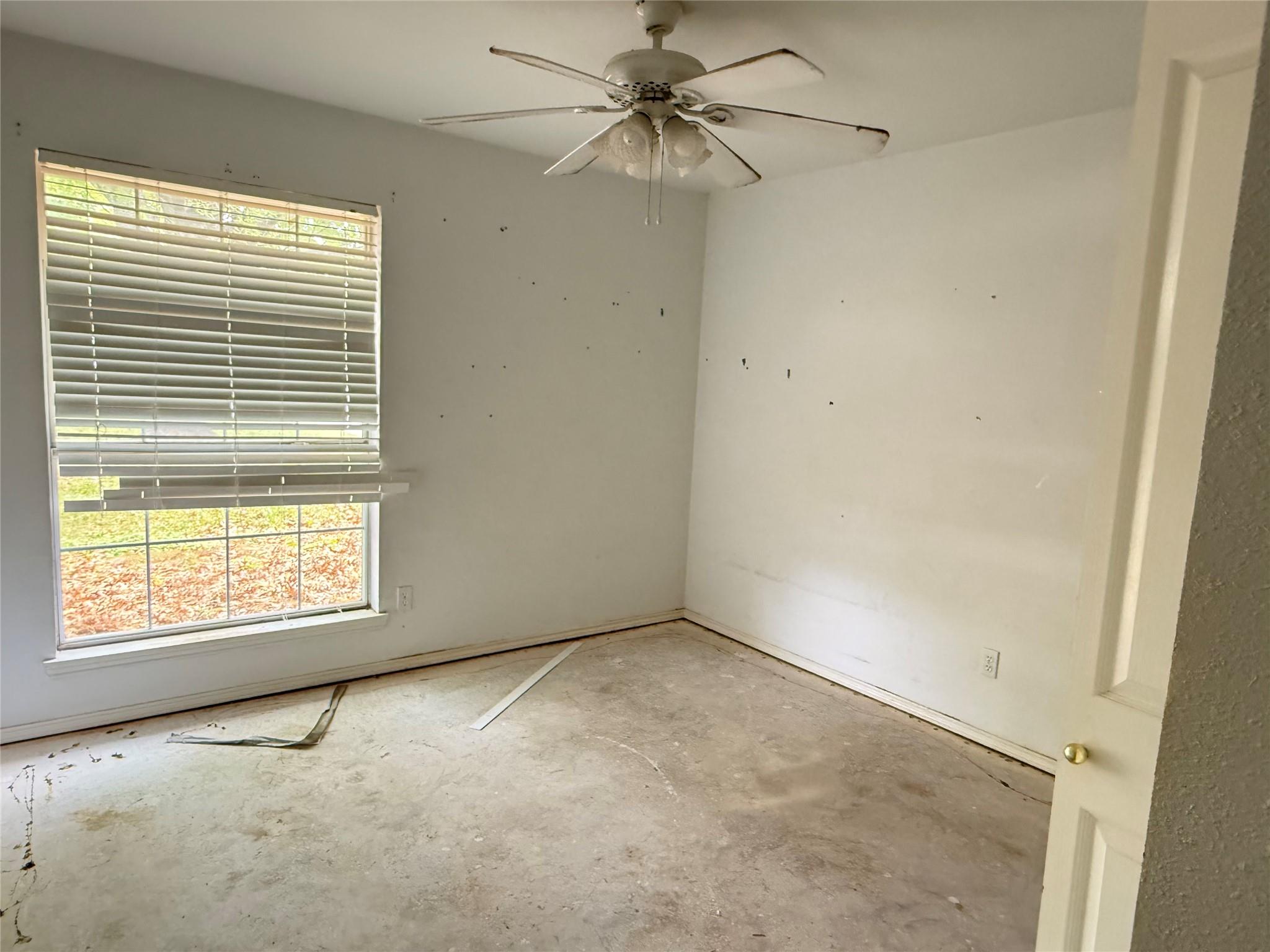 705 Split Oak Dr, Pflugerville, TX 78660