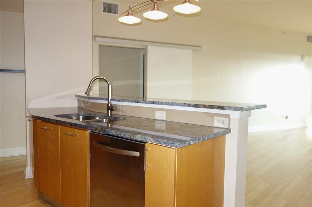 603 Davis St # 1409, Austin, TX 78701